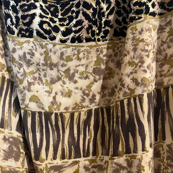 La Palapa womens wrap skirt sarong size L Aztec animal print 3/4 length coverup - Picture 4 of 9